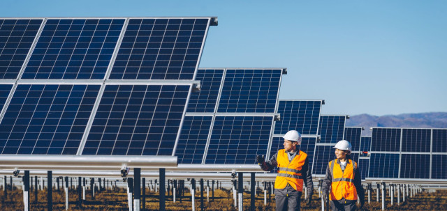 U.S. Solar Jobs Grow 3.5% in 2022, Clean Storage Jobs Up 5%
